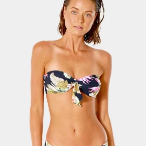 Rip Curl Top On The Coat