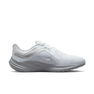 Nike Quest 5 Road